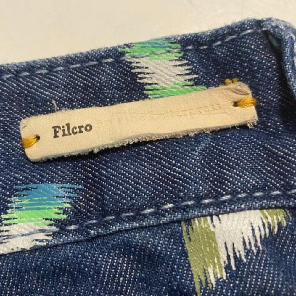 Anthropologie Pilcro and the Letterpress Ikat Print Denim Shorts - Size 27 - Picture 4 of 5